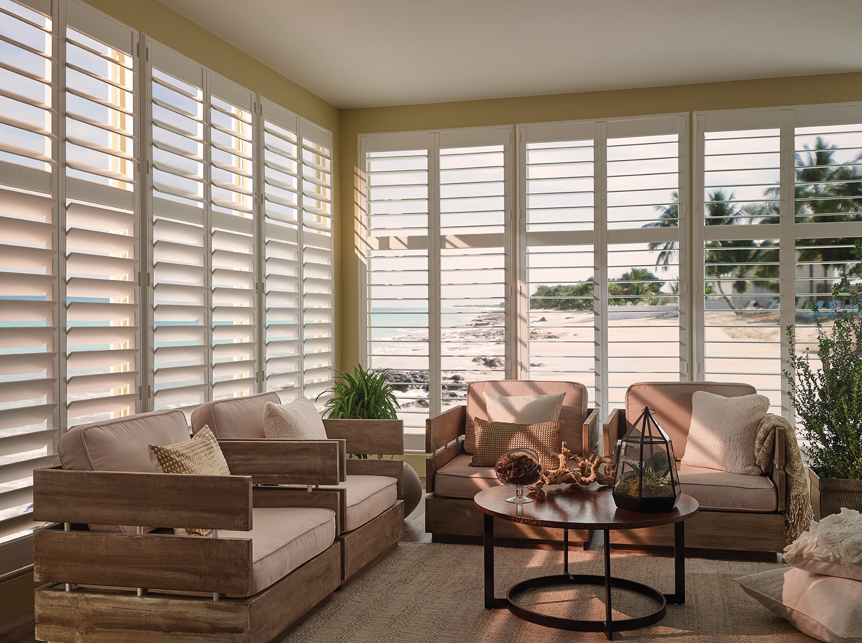 Plantation Shutters (6).jpg