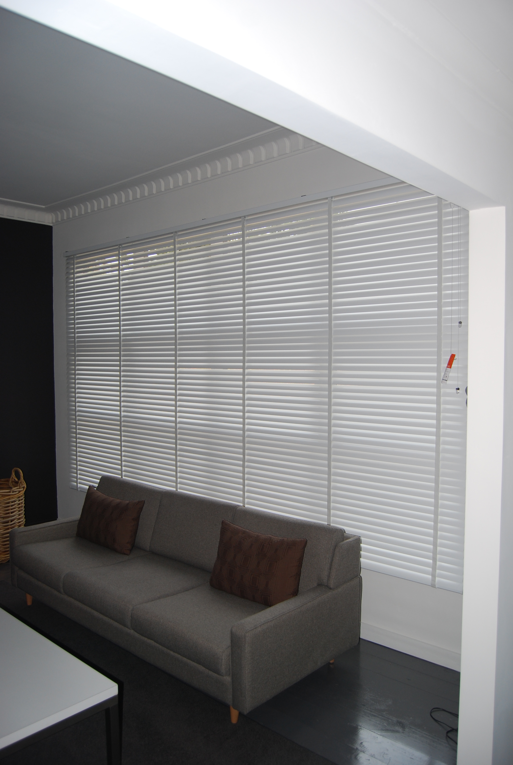 Venetian Blinds (2).JPG